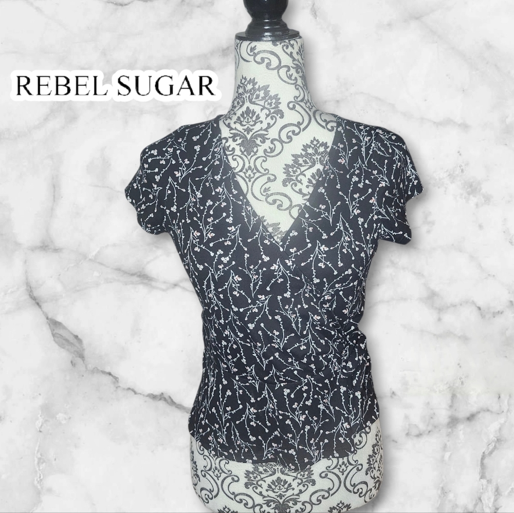 REBEL SUGAR  Faux Wrap Floral Top - Small